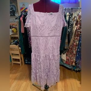 Lilac Lace Butterfly Sleeve Dress